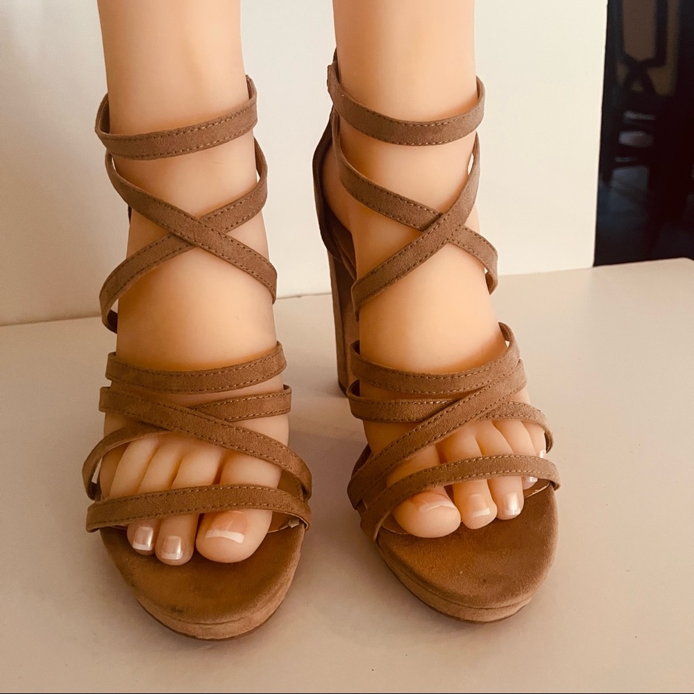 Tan suede strappy chunky heels zipper closure